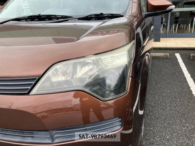 Toyota SPADE 2013-09 8797564-5
