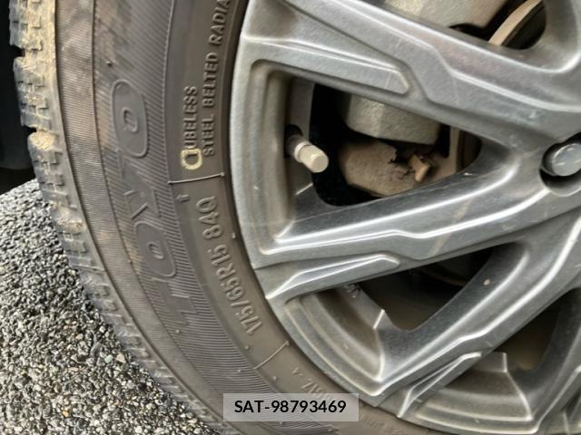 Toyota SPADE 2013-09 8797564-7
