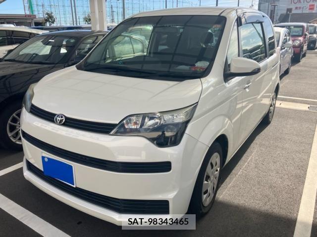 Toyota SPADE 2014-03 8831759-0
