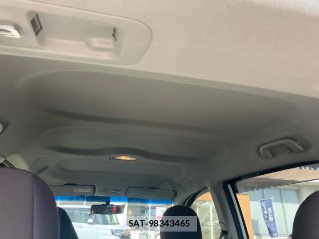 Toyota SPADE 2014-03 8831759-10