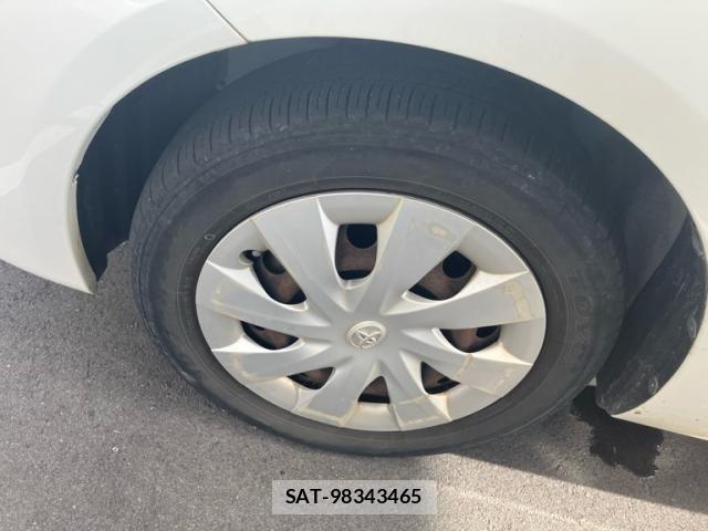 Toyota SPADE 2014-03 8831759-4