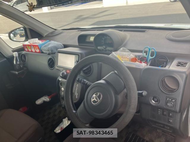 Toyota SPADE 2014-03 8831759-6