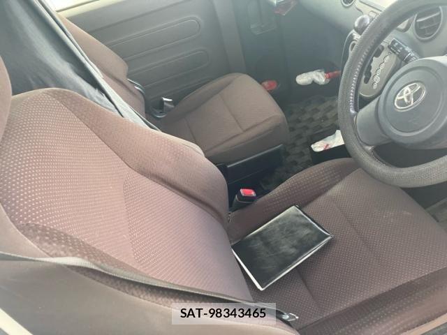 Toyota SPADE 2014-03 8831759-7