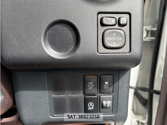 Toyota SPADE 2015-01 8831760-7