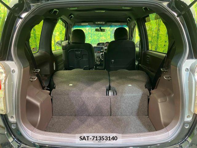 Toyota SPADE 2016-12 8831758-10