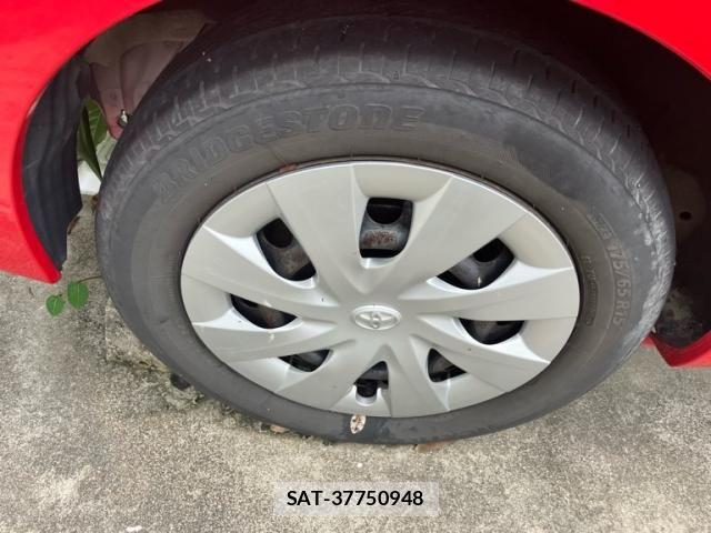 Toyota SPADE 2013-11 8850715-9