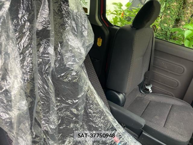 Toyota SPADE 2013-11 8850715-17