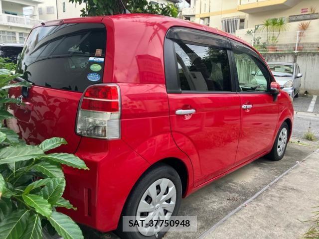 Toyota SPADE 2013-11 8850715-4
