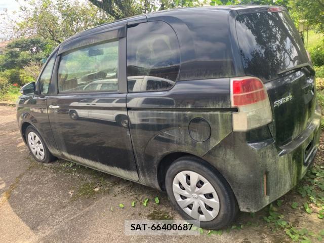 Toyota SPADE 2013-02 8872115-3