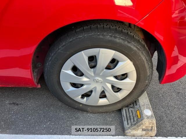 Toyota SPADE 2014-02 8882299-7