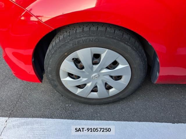 Toyota SPADE 2014-02 8882299-8