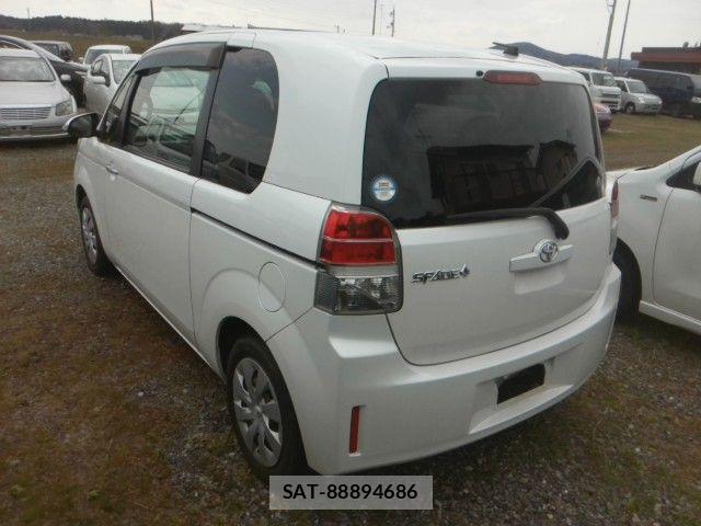 Toyota SPADE 2012-11 4602368-2