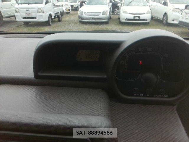 Toyota SPADE 2012-11 4602368-3