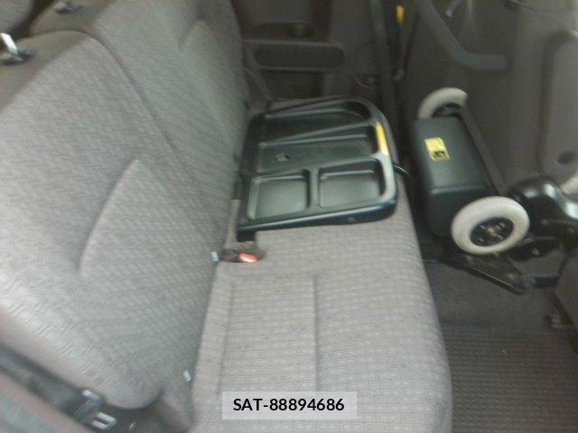 Toyota SPADE 2012-11 4602368-8