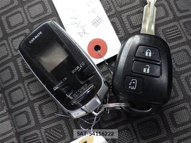 Toyota SPADE 2015-01 4758286-14
