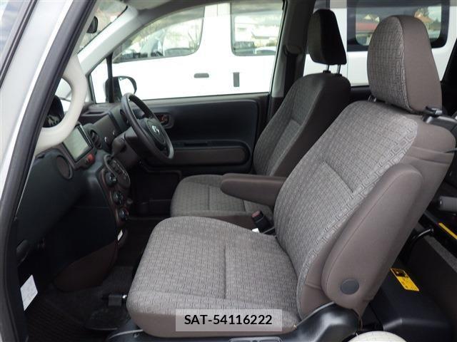 Toyota SPADE 2015-01 4758286-2