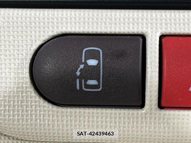 Toyota SPADE 2013-01 6642606-2