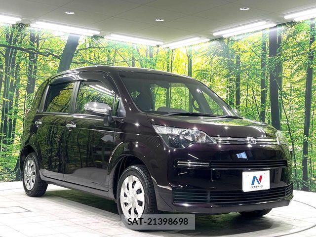 Toyota SPADE 2015-08 6678213-15