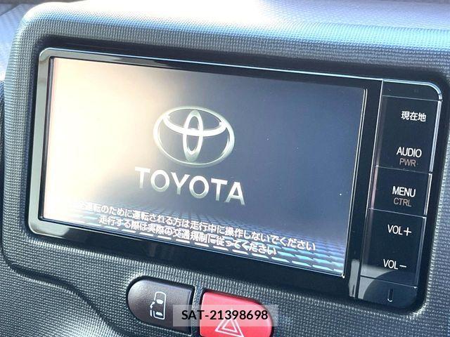 Toyota SPADE 2015-08 6678213-2