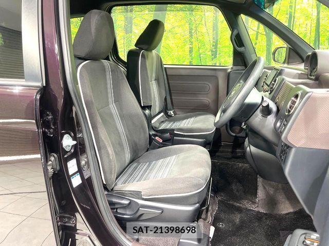 Toyota SPADE 2015-08 6678213-7