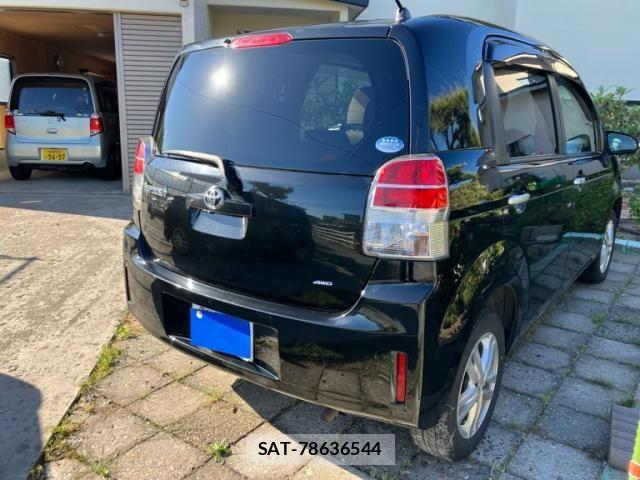 Toyota SPADE 2013-08 7225494-16