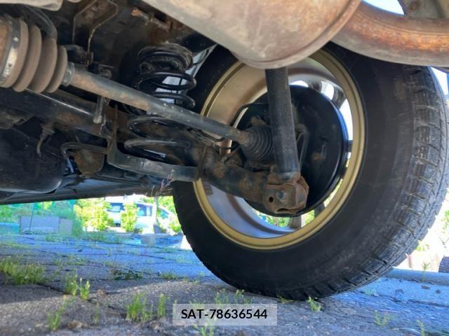 Toyota SPADE 2013-08 7225494-18