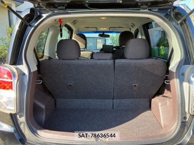 Toyota SPADE 2013-08 7225494-19
