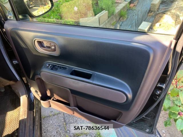 Toyota SPADE 2013-08 7225494-7