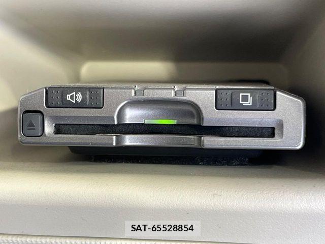 Toyota SPADE 2015-11 7225496-6