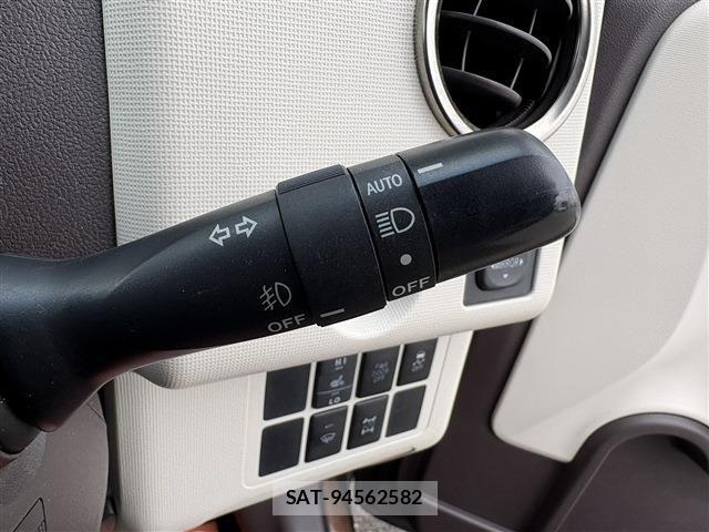 Toyota SPADE 2014-10 7252415-25