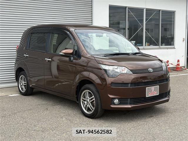 Toyota SPADE 2014-10 7252415-2