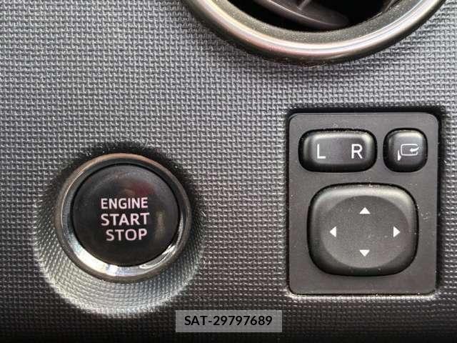 Toyota SPADE 2015-10 8246765-15
