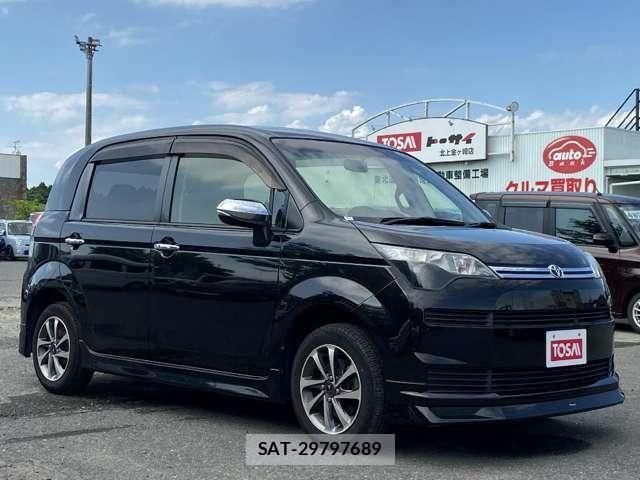 Toyota SPADE 2015-10 8246765-24