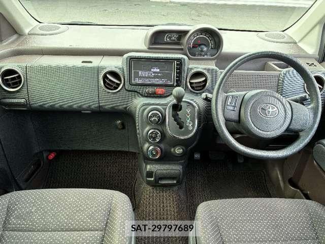 Toyota SPADE 2015-10 8246765-5