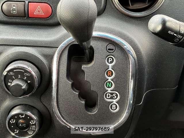 Toyota SPADE 2015-10 8246765-8