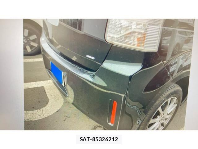 Toyota SPADE 2017-10 8563625-11