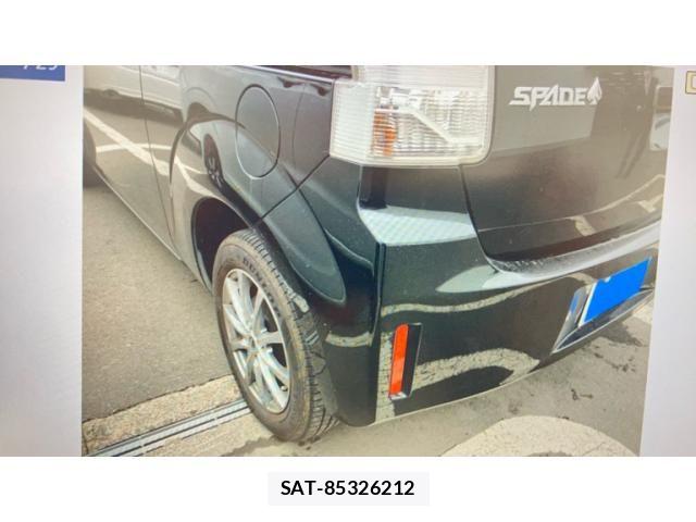 Toyota SPADE 2017-10 8563625-12
