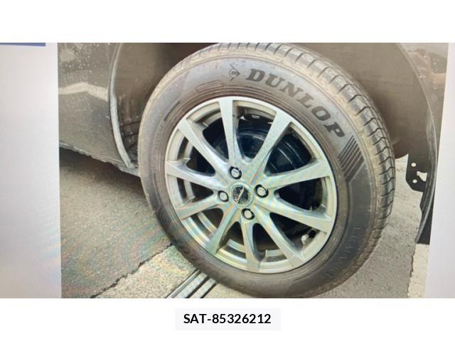 Toyota SPADE 2017-10 8563625-14