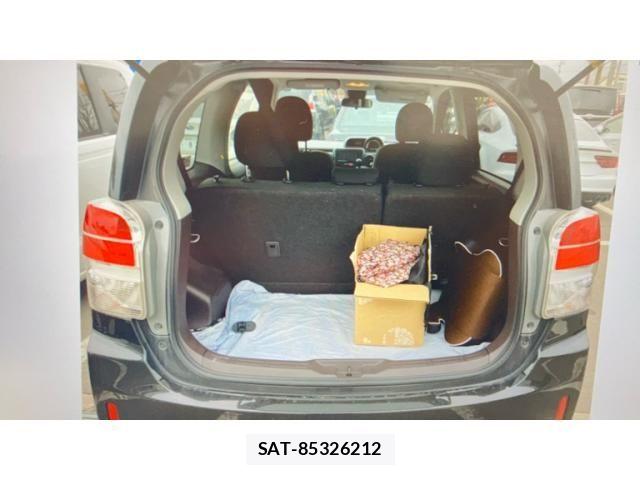 Toyota SPADE 2017-10 8563625-15