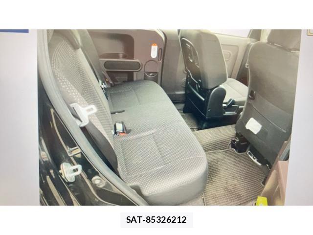 Toyota SPADE 2017-10 8563625-16