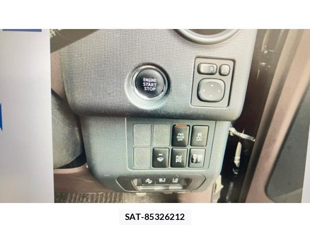 Toyota SPADE 2017-10 8563625-25