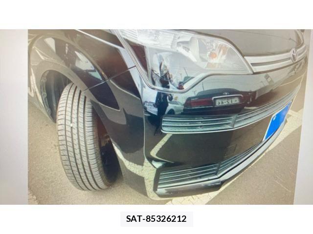 Toyota SPADE 2017-10 8563625-6