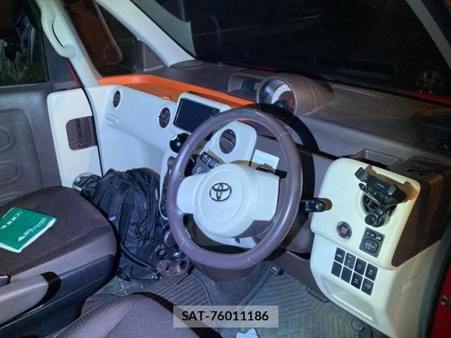 Toyota SPADE 2013-09 8746009-13