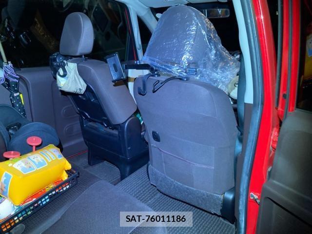 Toyota SPADE 2013-09 8746009-15