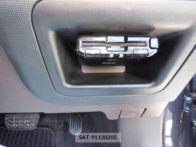 Toyota SPADE 2014-02 8850714-14