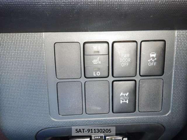 Toyota SPADE 2014-02 8850714-15