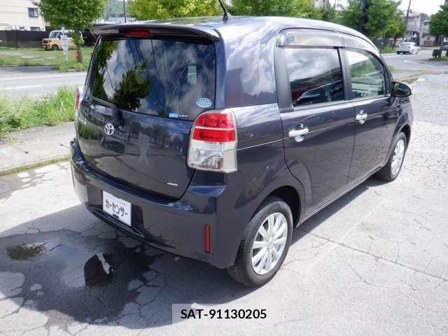 Toyota SPADE 2014-02 8850714-3