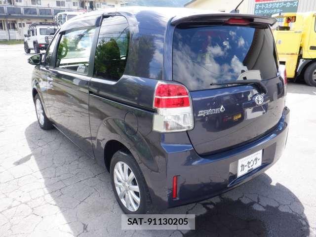 Toyota SPADE 2014-02 8850714-4