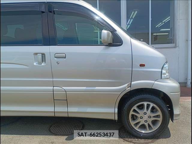 Toyota SPARKY 2001-09 7879608-7