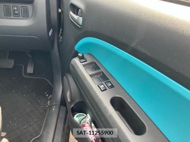 Suzuki SPLASH 2010-06 6913454-14